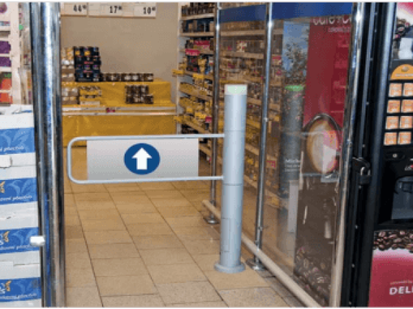 pegas-rt-zwenkpoort-voor-toegang